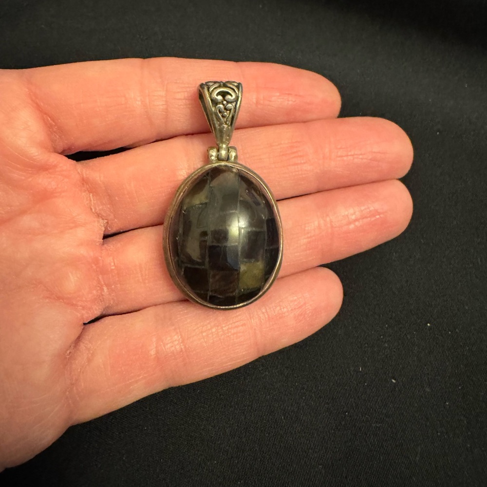 BNWOT | Stunning Oval Hematite & Labradorite Pendant 925 Necklace